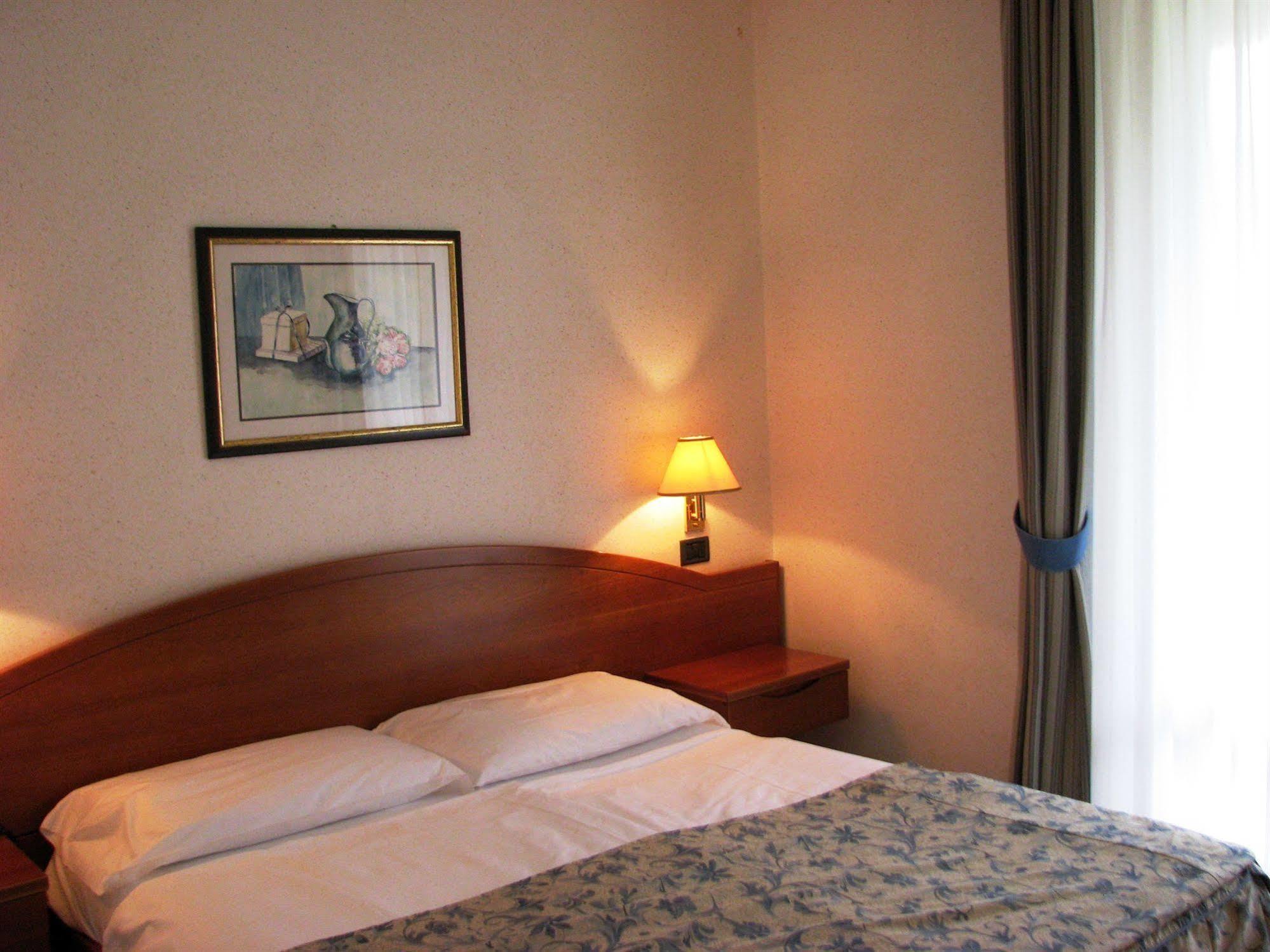 Hotel Royal Menaggio Exterior foto